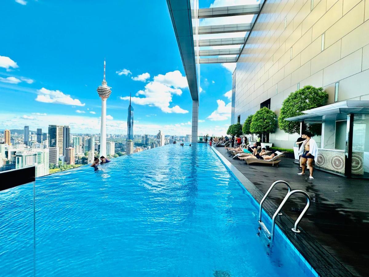 The Platinum Klcc By Moonlight Apartment Kuala Lumpur Exterior photo