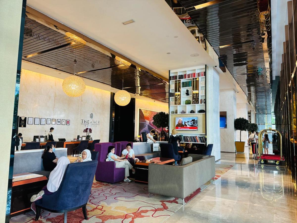 The Platinum Klcc By Moonlight Apartment Kuala Lumpur Exterior photo