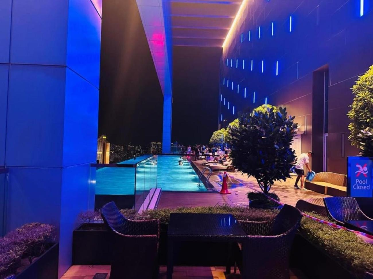 The Platinum Klcc By Moonlight Apartment Kuala Lumpur Exterior photo